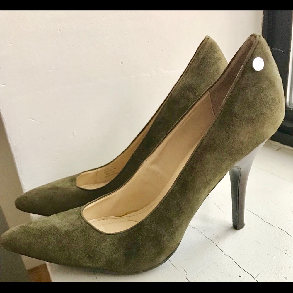 Calvin Klein Stiletto work pump